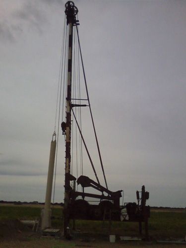 Perfioradora de percusión. Perforaciones y sondeos Pelaez Valladolid.